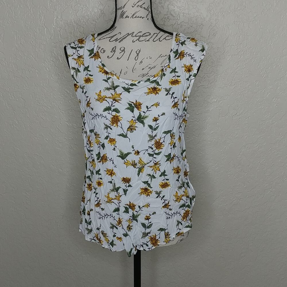 Forever 21 Floral Top Size S